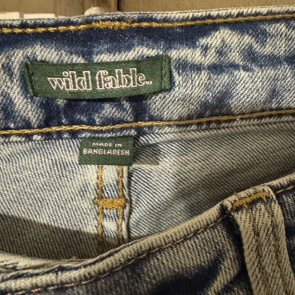 Wild Fable High Rise Curvy Straight Jeans Medium Wash 8, 32 inseam, NWT - Picture 4 of 9